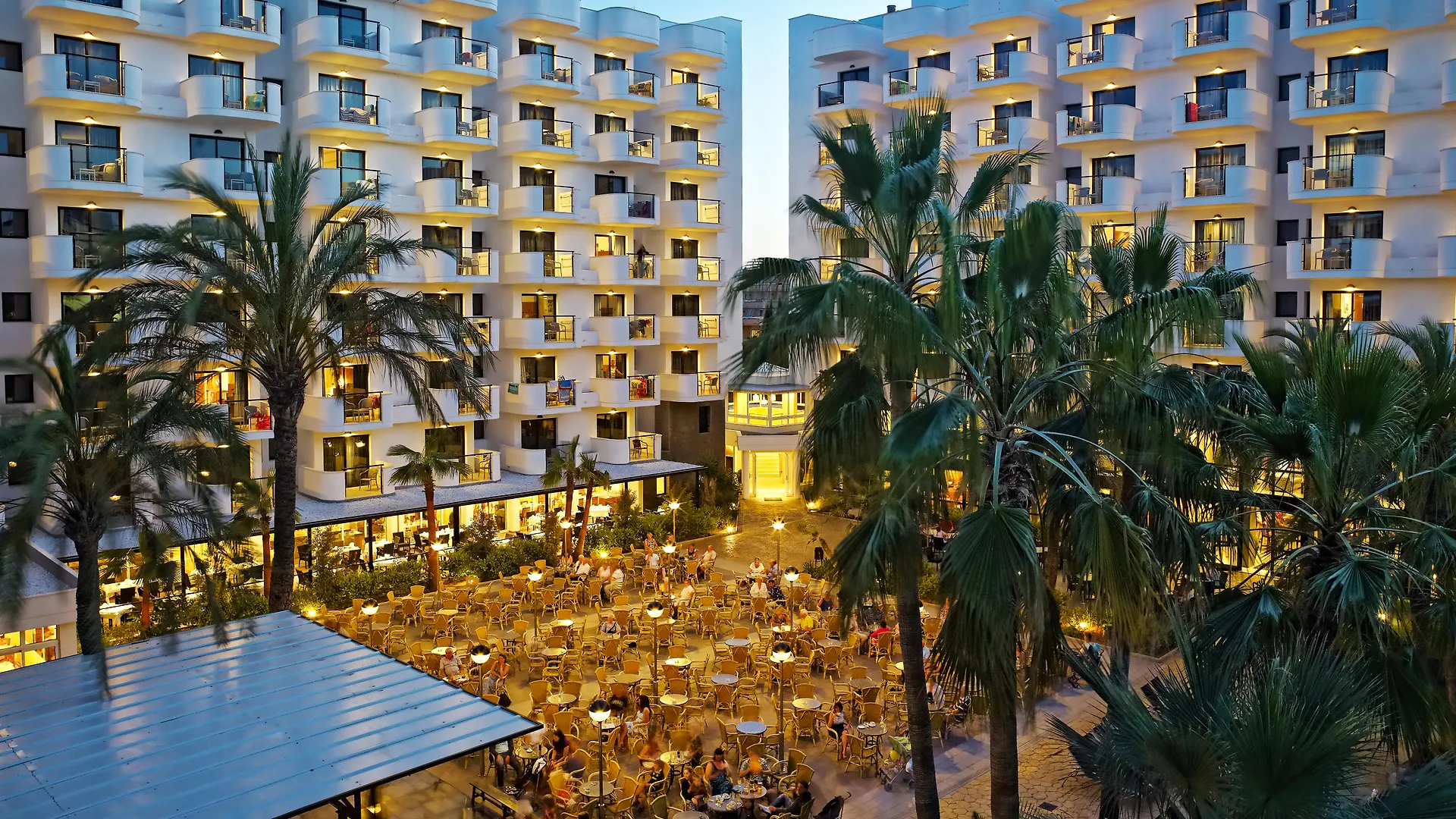 Hotel Protur Palmeras Playa Sa Coma